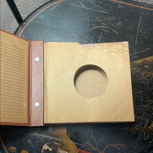 Vintage Brown 45 rpm Records Album - Picture 5 of 14